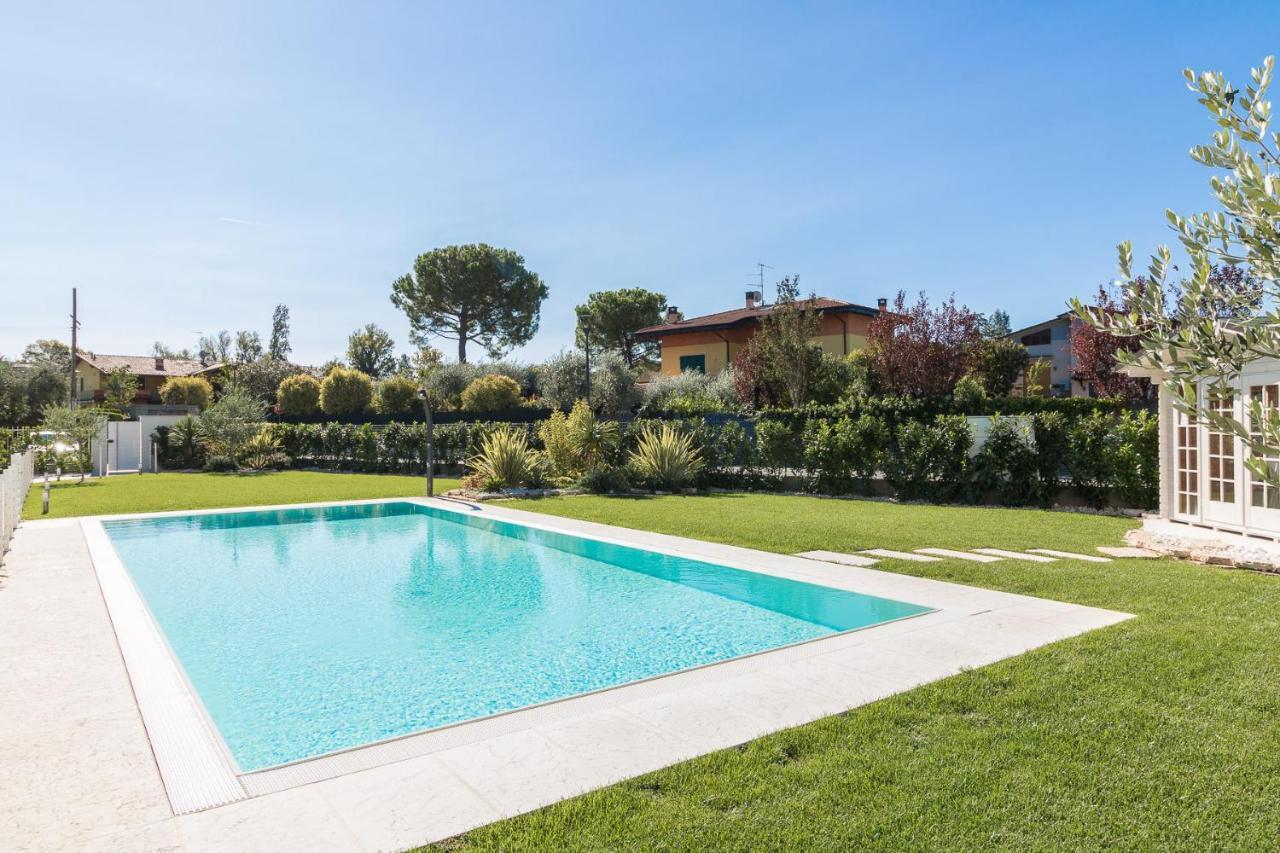 Villa Meri Manerba del Garda Dış mekan fotoğraf